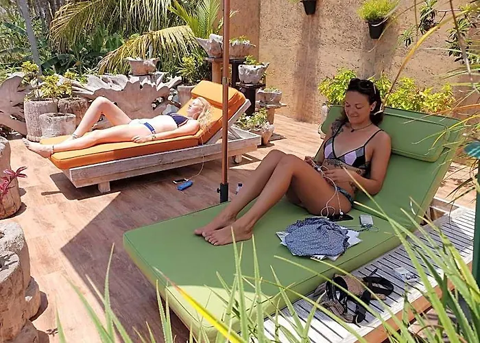 Agaliving Hotel 4*